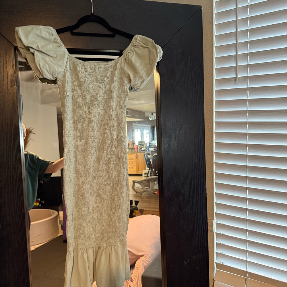 Simplee Textured Cream Top